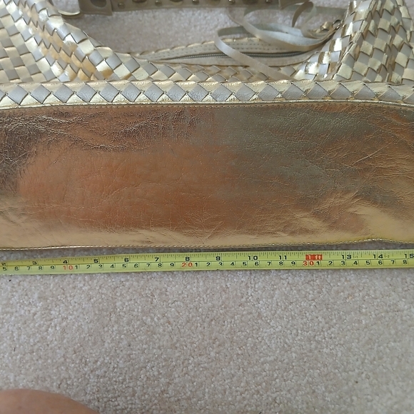 Bisou Bisou Michele Bohbot Metallic Gold Woven Weave Hobo Purse Handbag Y2K GUC - Picture 7 of 8